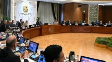 مدبولي يعلن تعيين 43 ألف معلم في دفعة واحدة بعد توجيهات السيسي